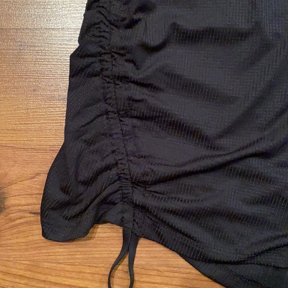 Fabletics - Picture 2 of 6